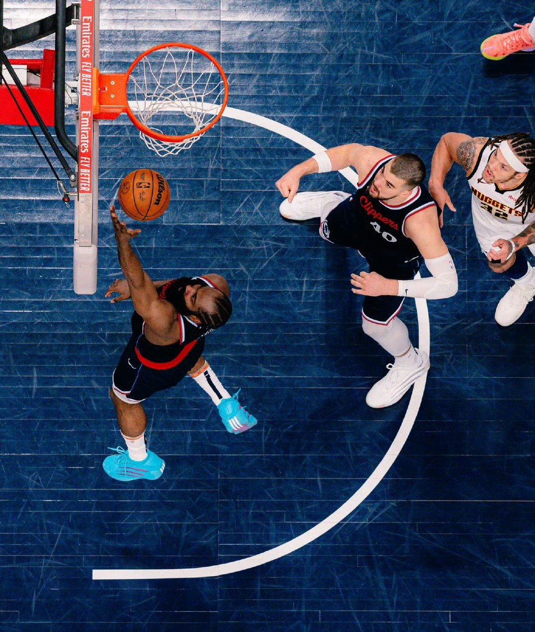 转折点！布鲁克林篮网远射贴柱，意大利杯加时末段攻防权衡，质疑声仍在，控场能力受关注的简单介绍