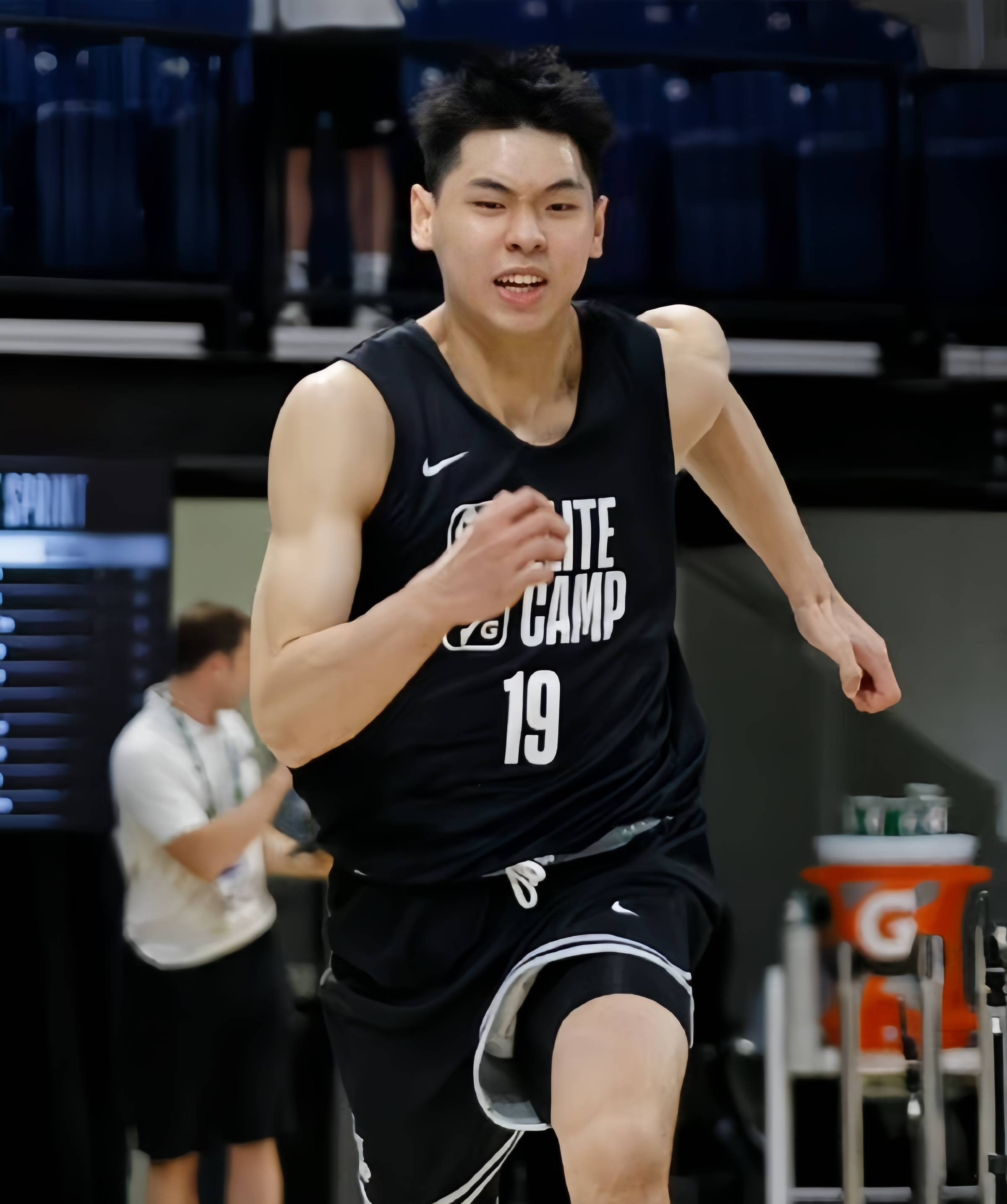 转折点！布鲁克林篮网远射贴柱，意大利杯加时末段攻防权衡，质疑声仍在，控场能力受关注的简单介绍