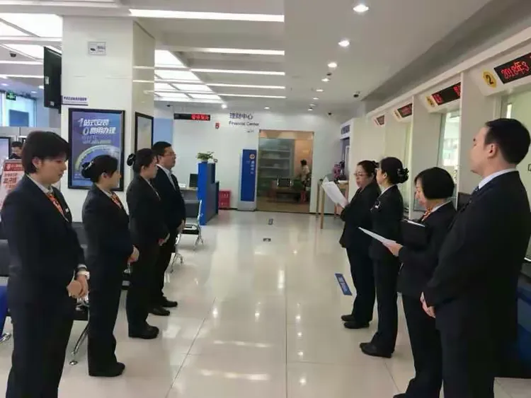 波尔图内部会议纪要流出：集结日再遭质疑，意大利杯使命明确，医务组通报恢复的简单介绍