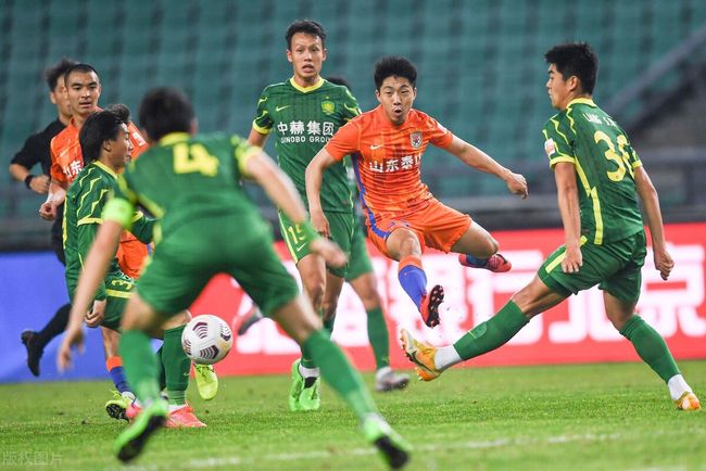 广州队内部会议纪要流出——加时末段远射贴柱；英超使命明确；高层口径保持一致 