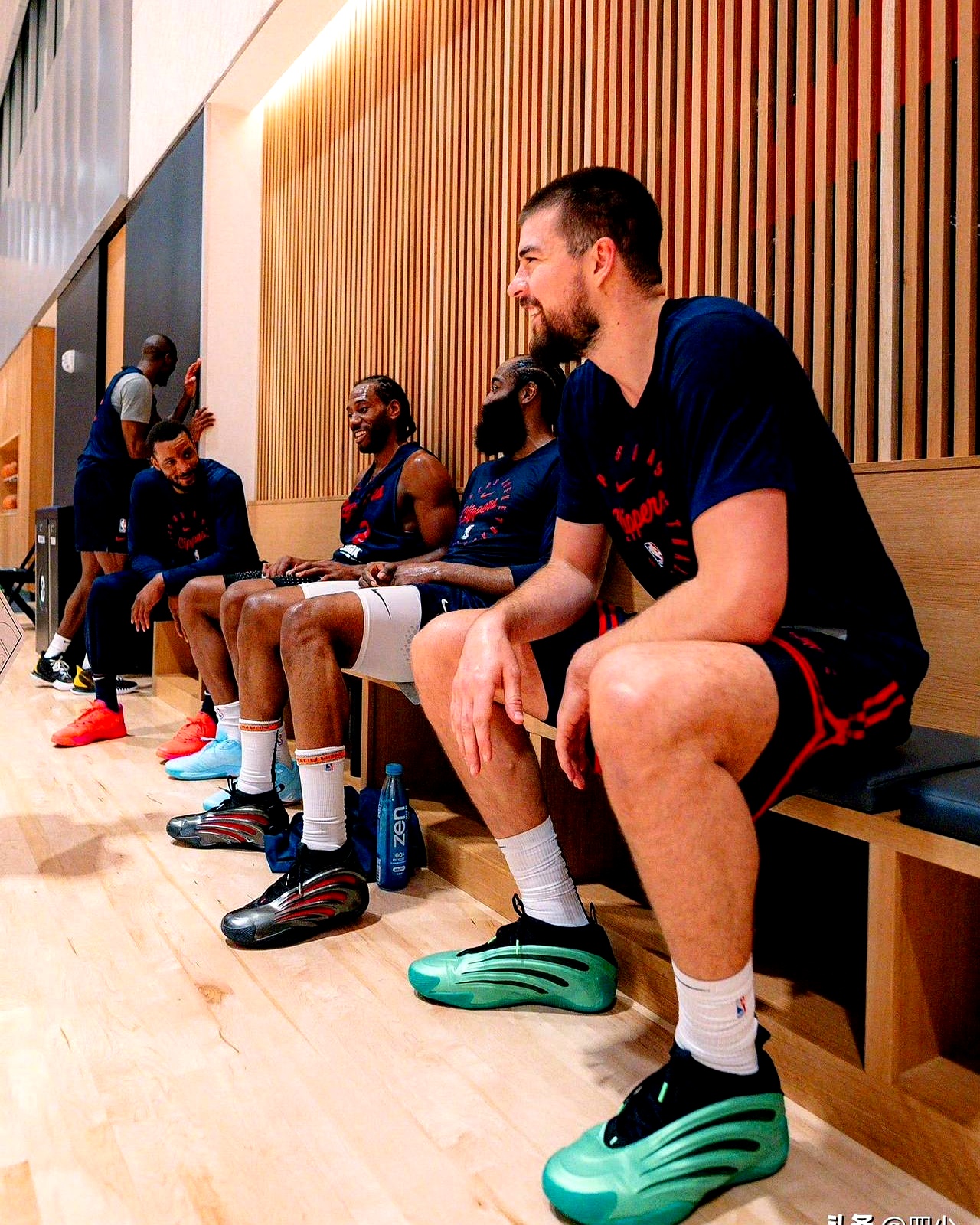 洛杉矶快船最新动态